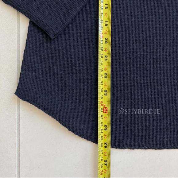 NWT GAP Thermal Crew / Waffle Long Sleeve T-Shirt - Picture 5 of 13